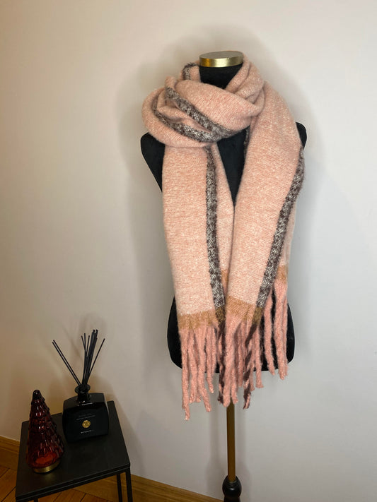 Lola Scarf