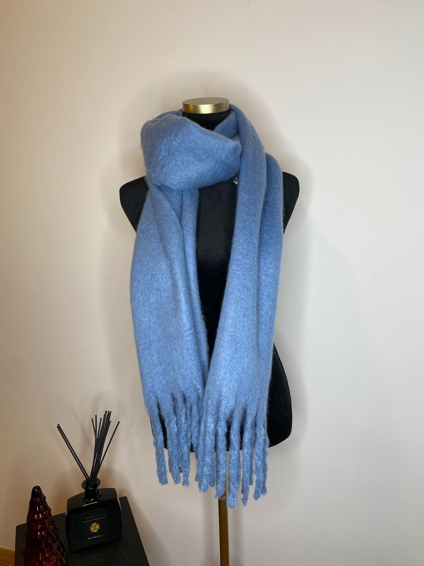 Blue scarf